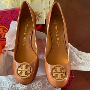 Tory Burch wedge